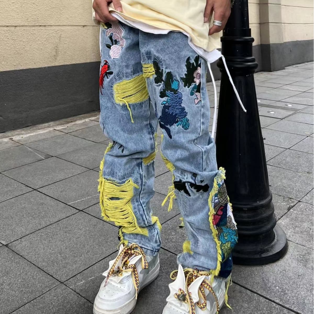 Men's Clothing High Street Brushed Embroidered Jeans Men's Hiphop Street Straight Loose Floor Mopping Trousers Couples