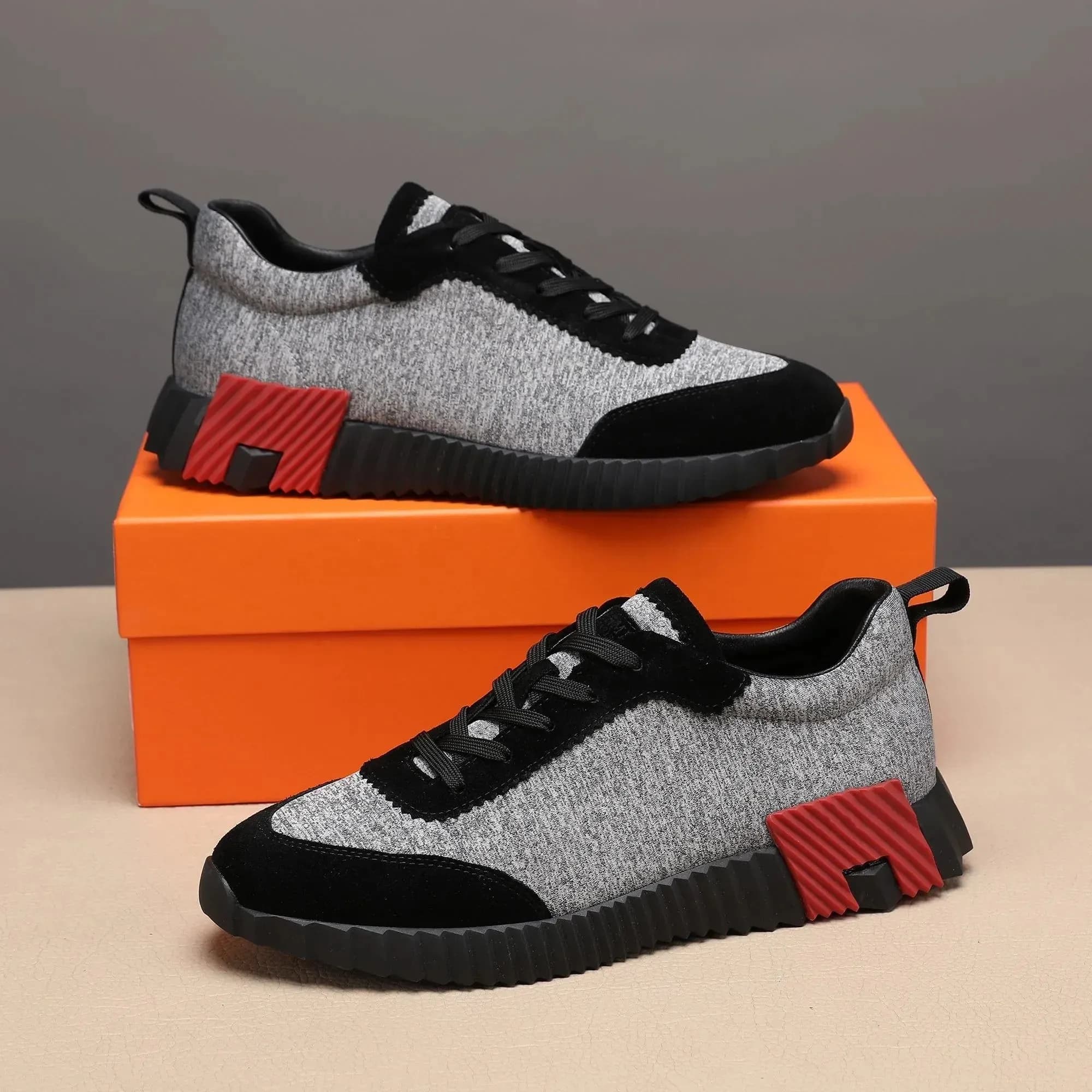 Baskets montantes de marque H pour homme, style décontracté, en cuir et mesh, à lacets, style running.