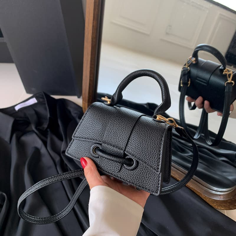 Classic Solid Color Crossbody Bag - Minimalist Small Square Purse For Women, Stylish Shoulder Bag With Magnetic Closure, Trendy Everyday Handbag​