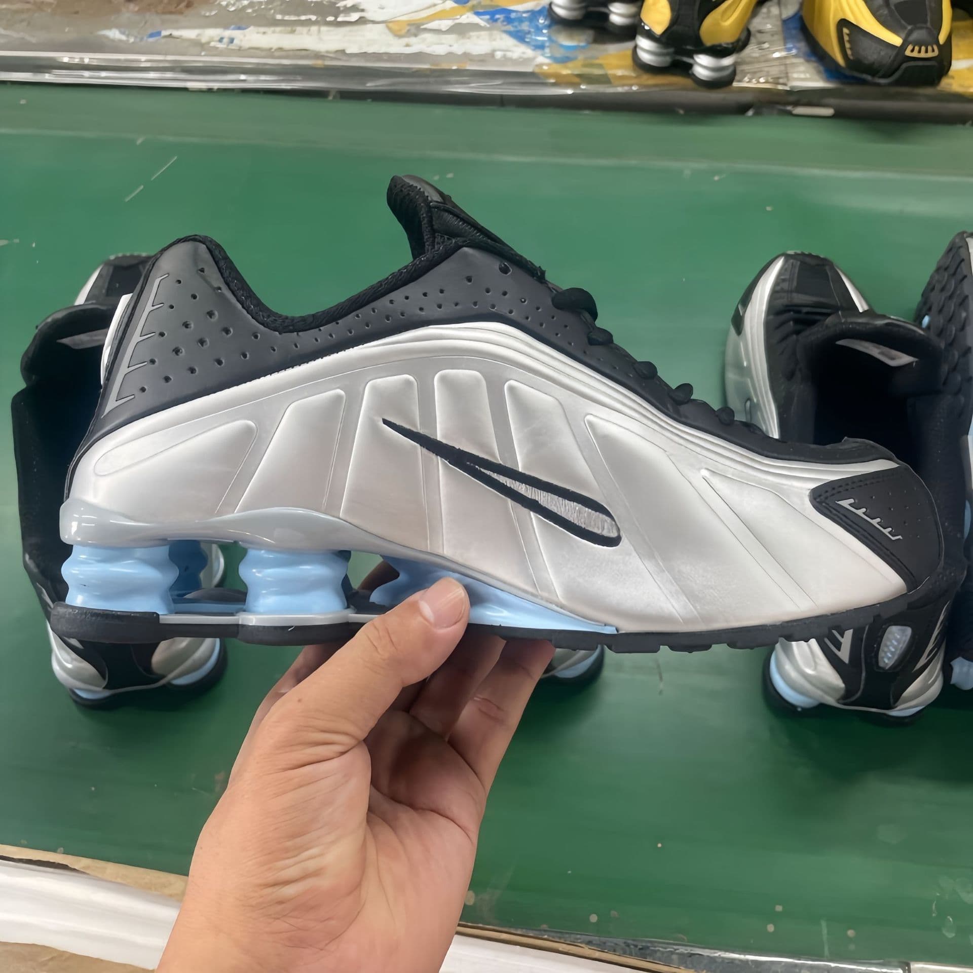 Chaussures de course unisexes SHOX R4 Neymar Collaboration, pointures 36 à 45, pour hommes et femmes, avec coussin d'air coloré.