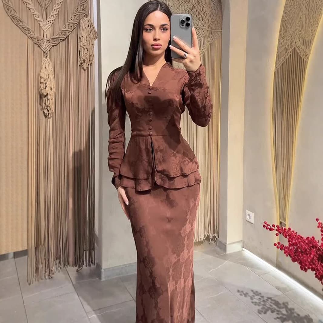 Vintage-Inspired Long Sleeve Maxi Dress – Slim Fit Modest Dress For Women (Dark Brown, S-XXL)