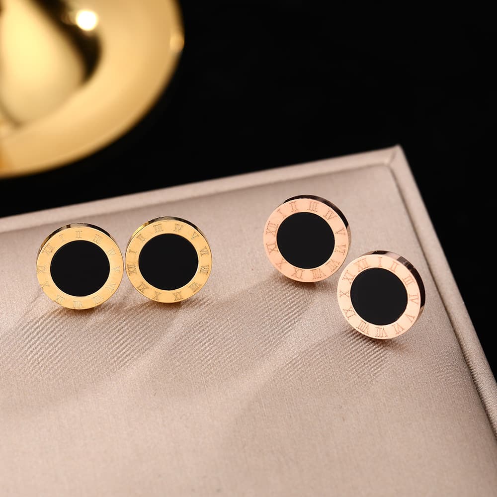 Minimalist Titanium Steel Personalized Roman Numerals, Cute Girl Earrings, Fashionable Earrings And Accessories