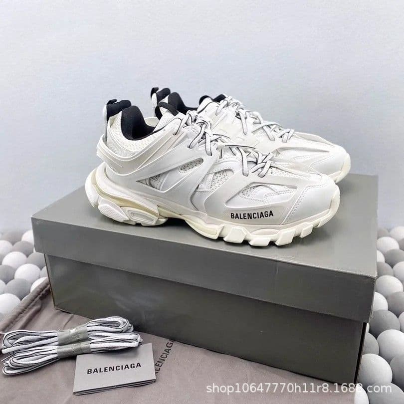 Chaussures de sport décontractées tendance, style papa, taille S, Paris Track 3.0 de troisième génération, avec éclairage LED intégré. Dispon