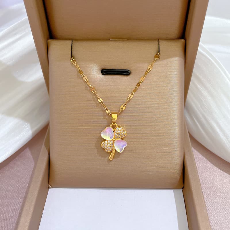 titanium steel Lucky Grass Temperament Micro Diamond Necklace Female Delicate Style ins Chain Accessories
