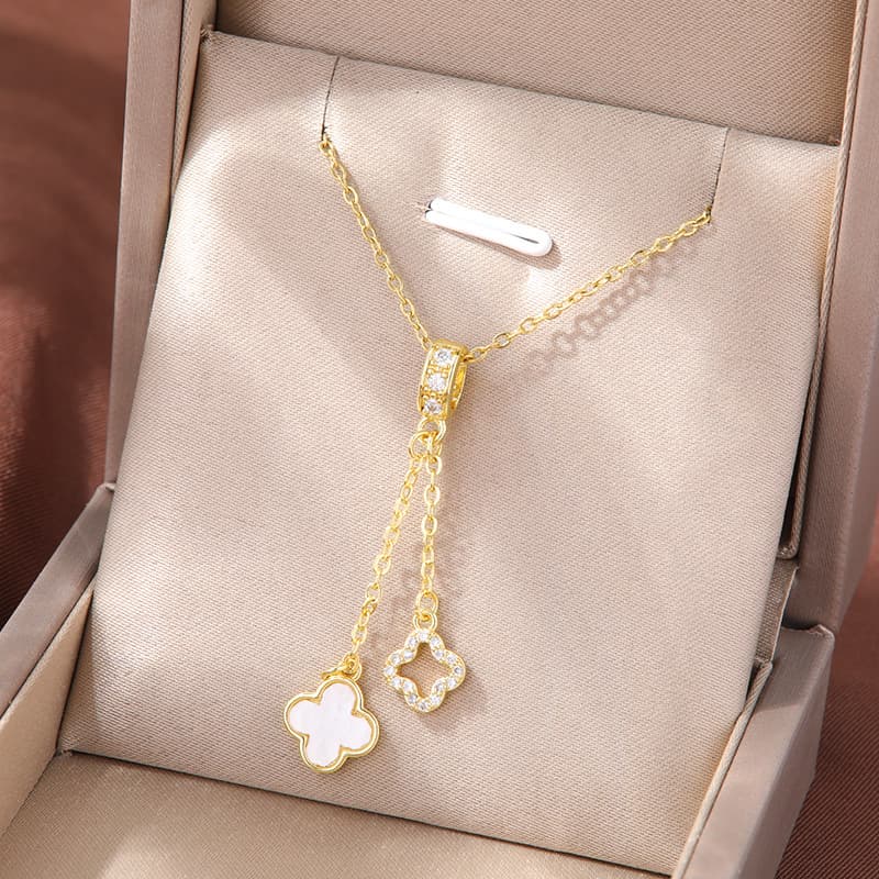 simple and luxurious lucky grass pendant, titanium steel necklace, women's non fading accessories