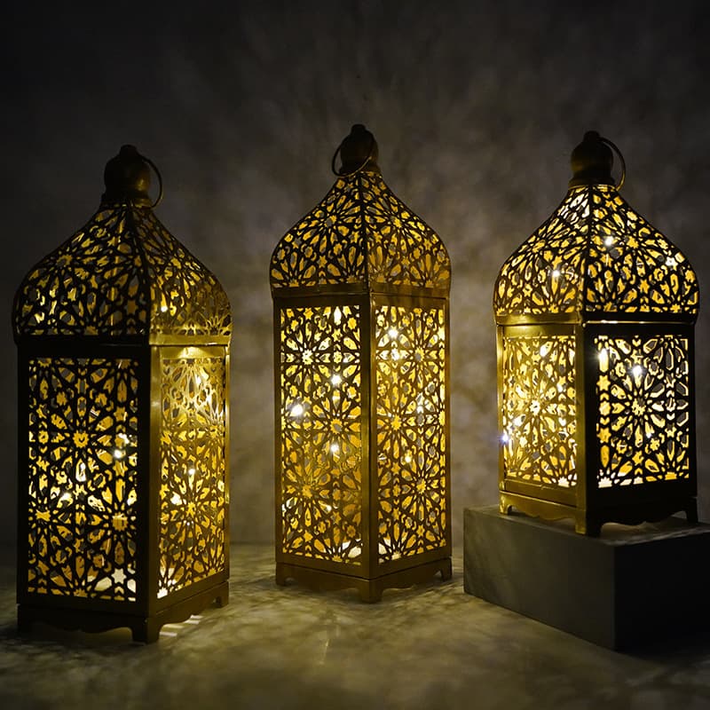 Home Furniture New Holiday Hollow Candlestick Cup Moroccan Iron Wind Lamp European Style Decoration Home Furnishings Layout Props