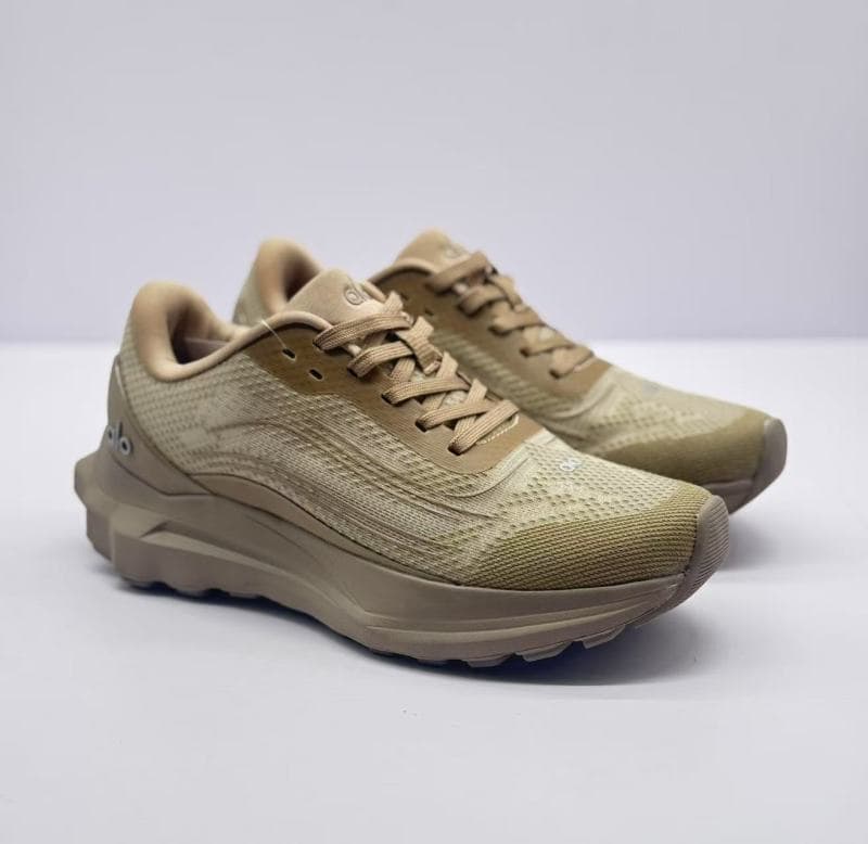 Chaussures de course respirantes et tendance, légères, classiques, durables, en maille, décontractées, blanches