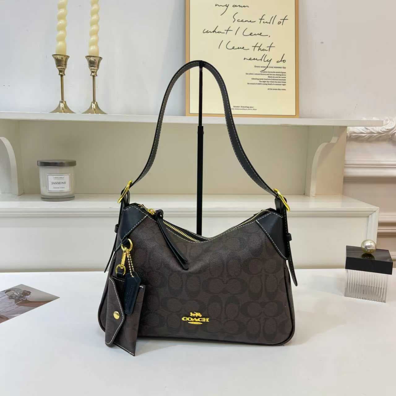 Sac bandoulière vintage, sac à main fleuri vintage classique, de haute qualité, tendance et polyvalent pour les trajets quotidiens.