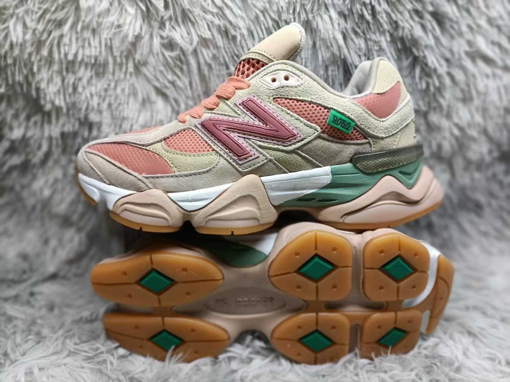 Baskets unisexes NewBalance NB9060 pour couples, style rétro décontracté, pour la course lente, style « papa ».