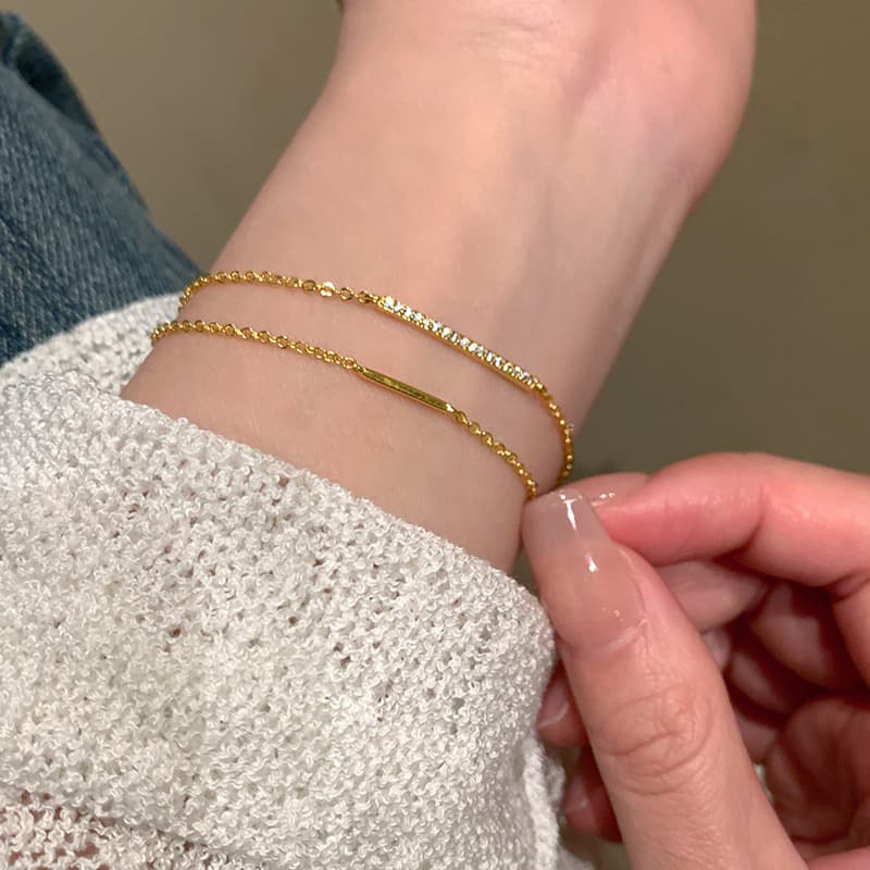 Double-layer zircon bracelet for women ins niche design cold style temperament couple girlfriends hand jewelry