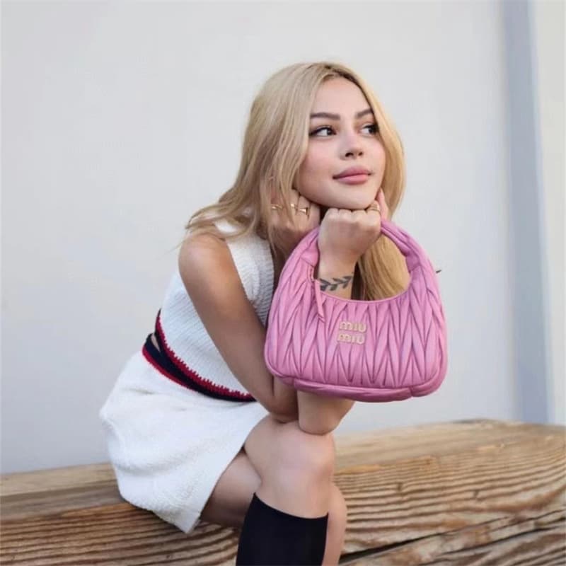 Sac nuage plié à la mode Lingge fil brodé boulette sac à main simple épaule sac à bandoulière