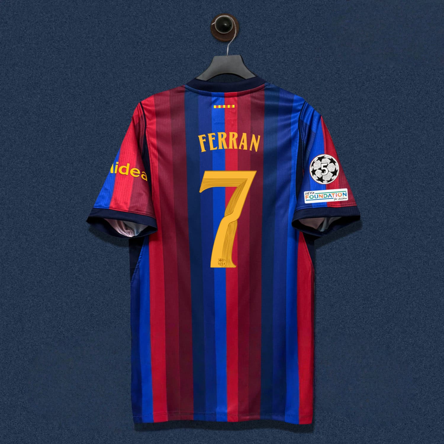 26 27 Maillot de football à domicile 2627 LAMINE YAMAL FERRAN GAVI PEDRI Maillot de football Vêtements T-shirt 2026 2027 Maillots