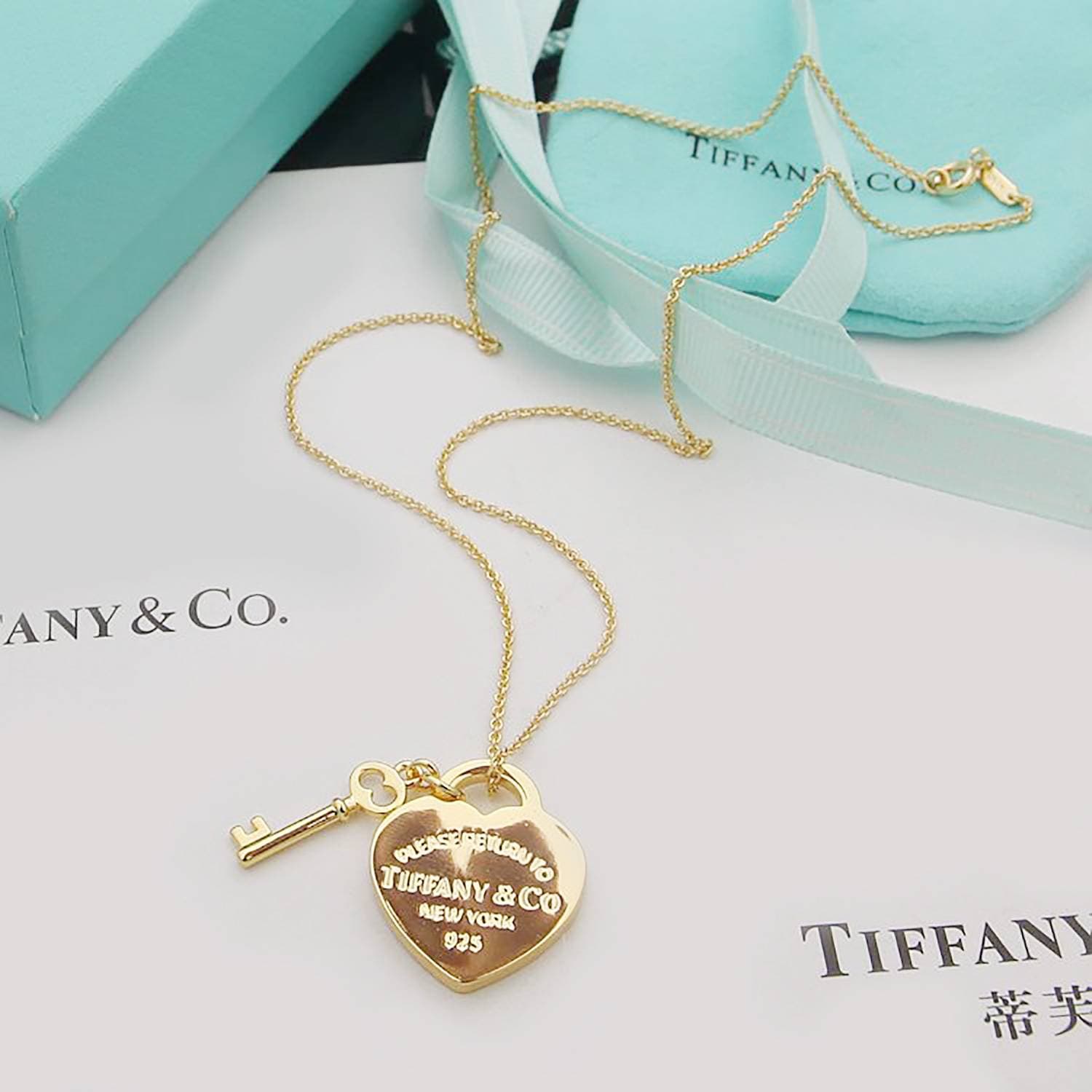 Collier pendentif clé en forme de cœur classique et tendance de Tiffany, chaînes de clavicule simples et polyvalentes pour hommes et femmes, cadea