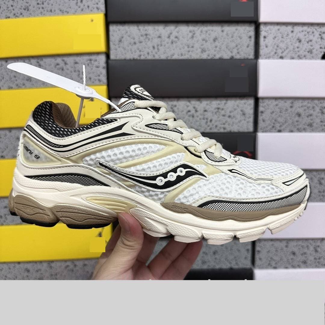 Chaussures de course Saucony PROGRID OMNI9 pour l'amorti et la durabilité en extérieur