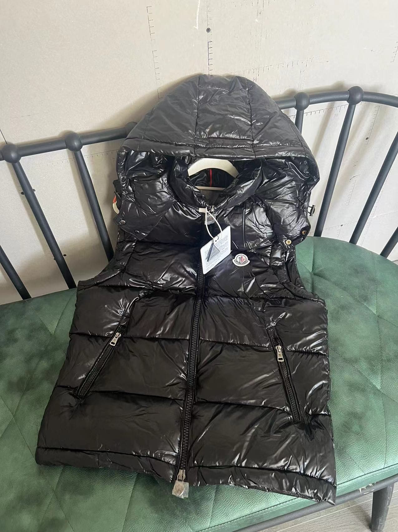Gilet en duvet Maya à capuche moulé, caraco unisexe haut de gamme en duvet de canard blanc, doudoune brillante et épaisse