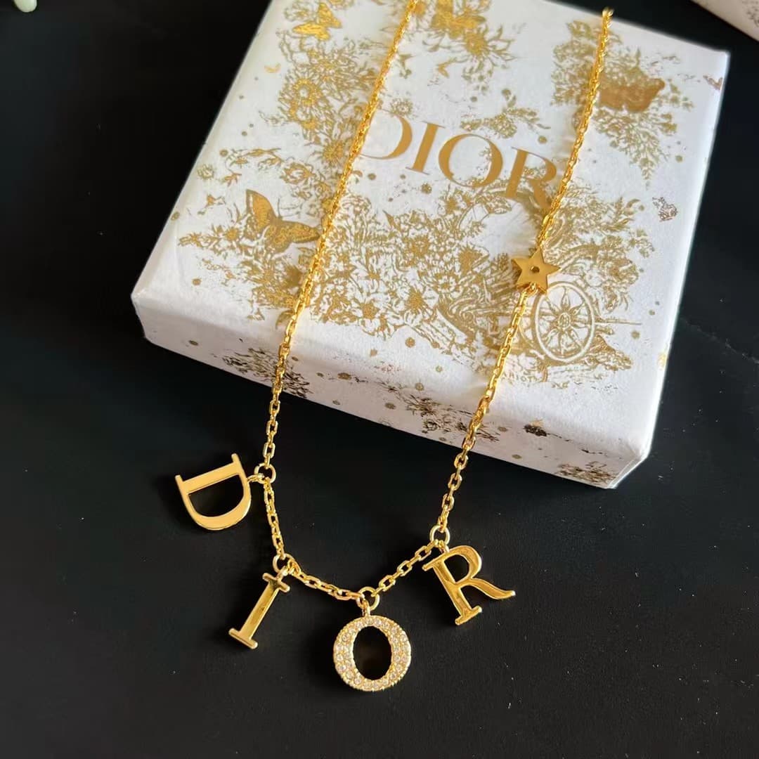 D-ÐÍÕŘ- Colliers et accessoires de mode haut de gamme pour femmes