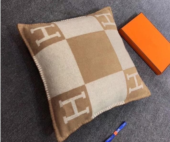Coussin de dossier en laine tricotée, modèle nordique, lettre H, pour pause déjeuner, canapé, voiture, protection de la taille
