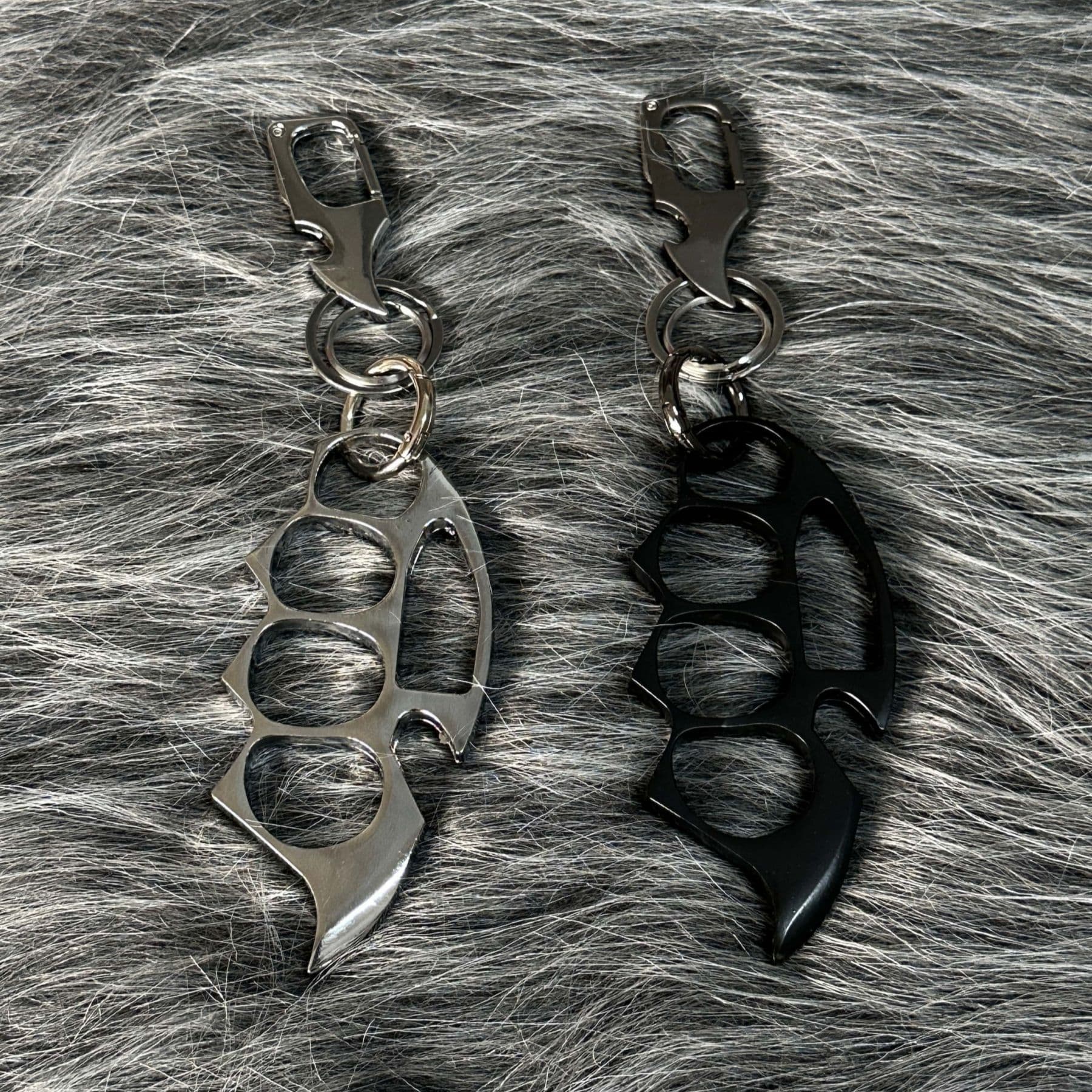 Heavy Industry Knuckle Dust Metal Pendant Creative Waist Cleanfit Pendant For Hardcore Niche