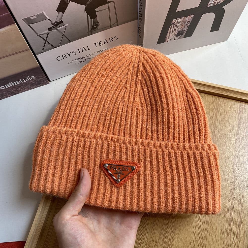 Bonnets de créateur pour l'hiver, bonnets tricotés pour hommes et femmes, doux et confortables, adaptés à l'extérieur, au travail, à l'école