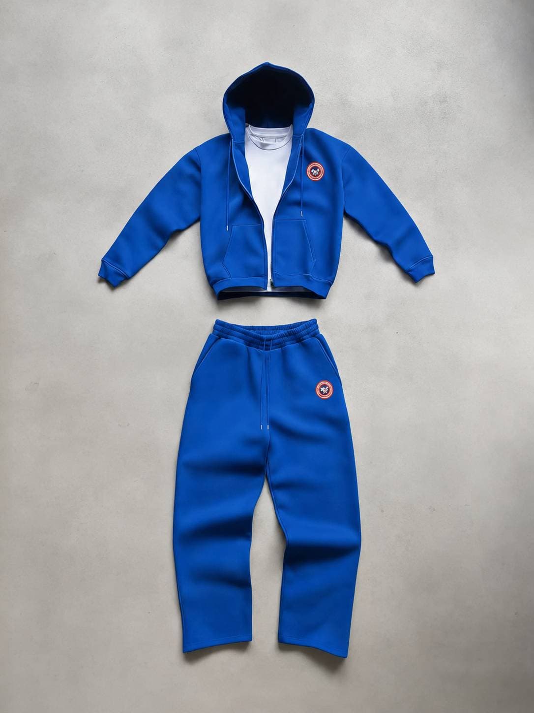 Pantalon large grande taille, coupe ample et décontractée, taille haute, à rayures, taille élastiquée avec cordon de serrage, en polyester.
