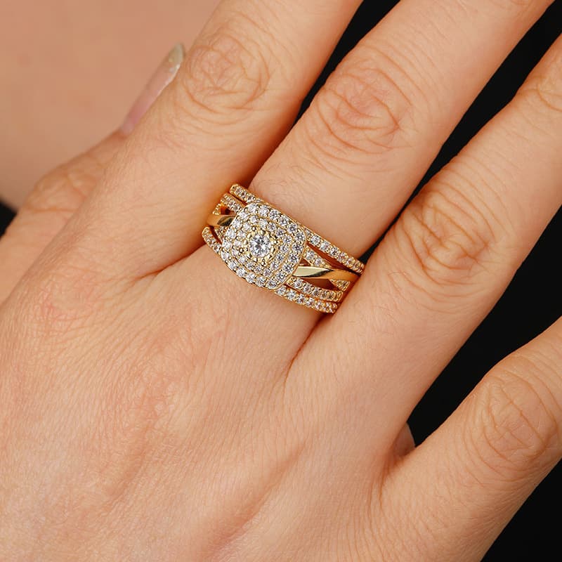 Bague pour femme sertie d'oxydes de zirconium, en cuivre plaqué or ou or blanc, motif géométrique, pour fiançailles, mariage ou usage quotidien, tailles 5 à 10.