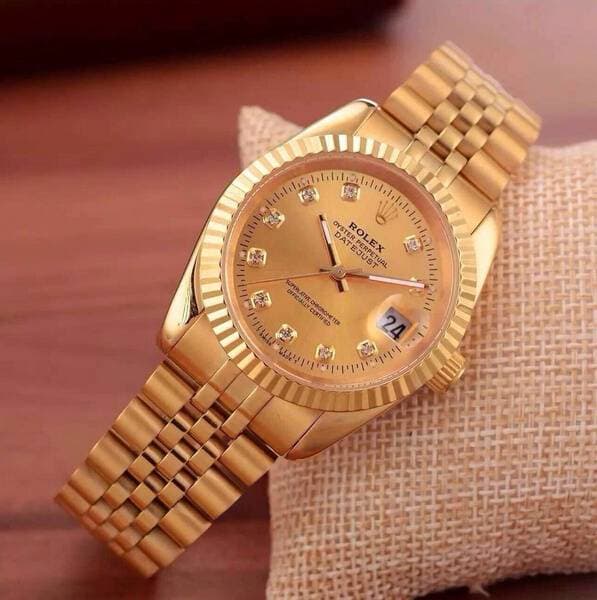 Montres à quartz de marque de créateur unisexe à la mode et tendance 99