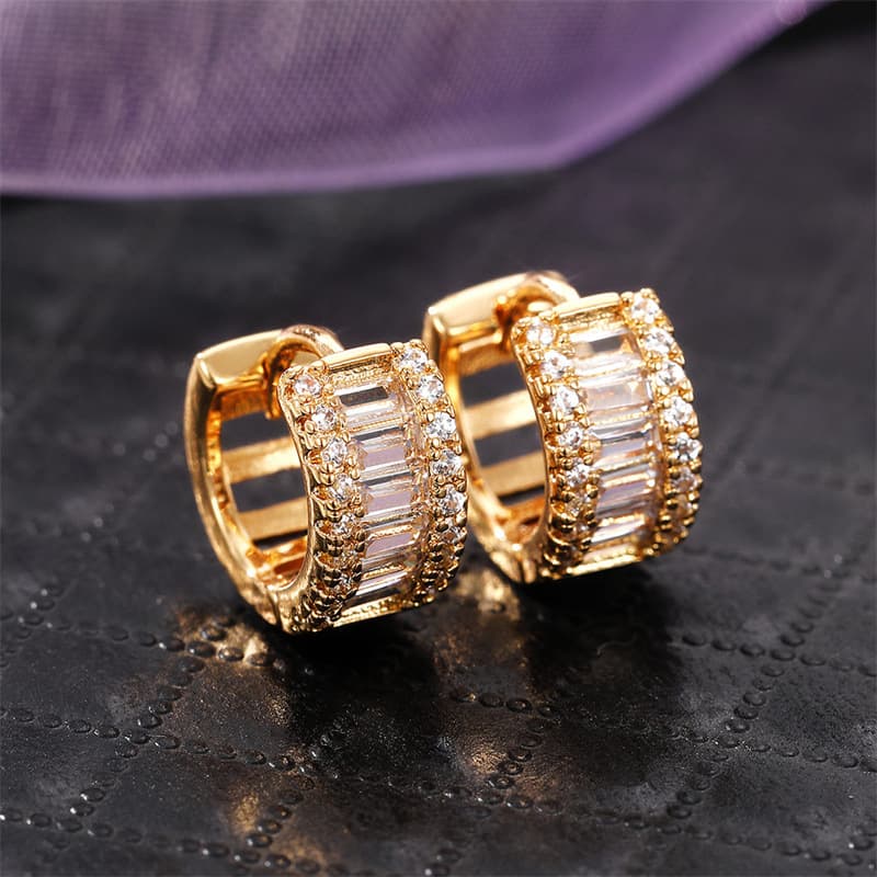 Fashionable Design Sense Zircon Ear Buckle Universal for Men and Women