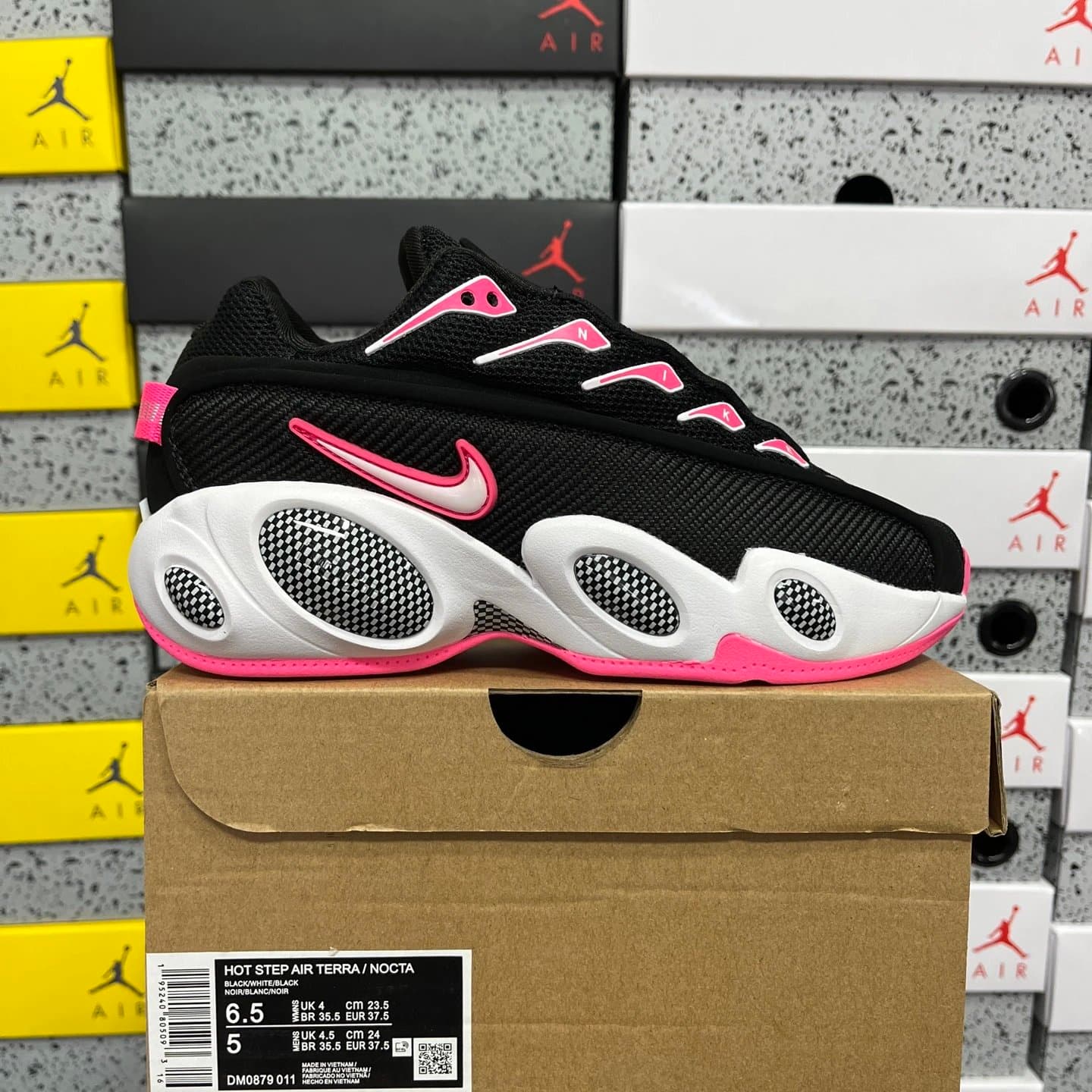 VNIKEvHOT STEP AIR TERRA/ NOCTA Chaussures décontractées haut de gamme polyvalentes