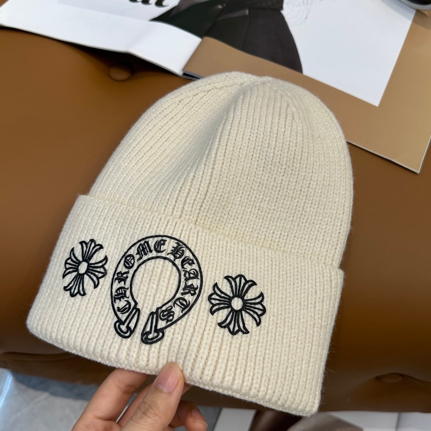 Bonnet de luxe tendance pour hommes et femmes, design classique, nouveau bonnet tricoté automne/hiver, chaud et confortable
