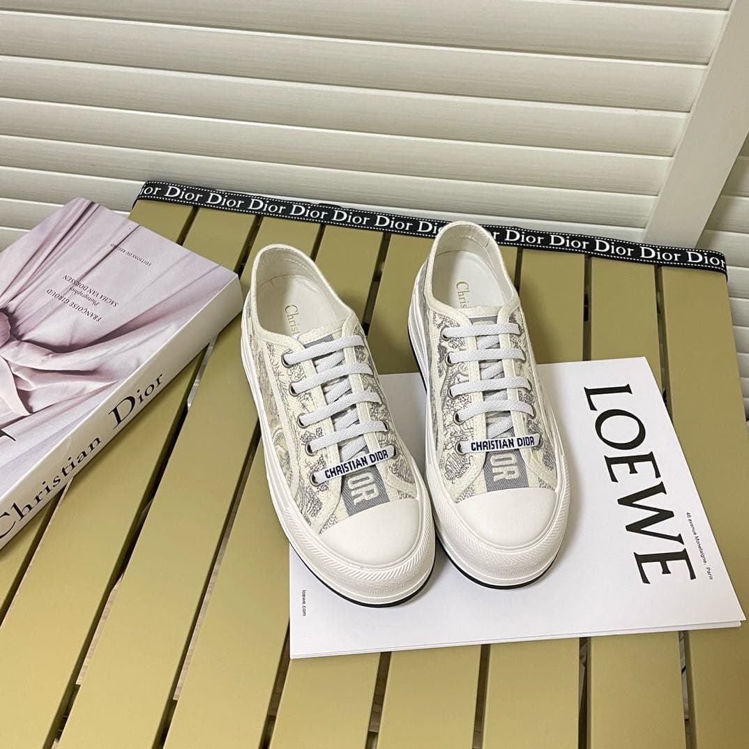 Chaussures de sport, chaussures en toile à semelles épaisses, chaussures décontractées alphabet, baskets polyvalentes de style universitaire