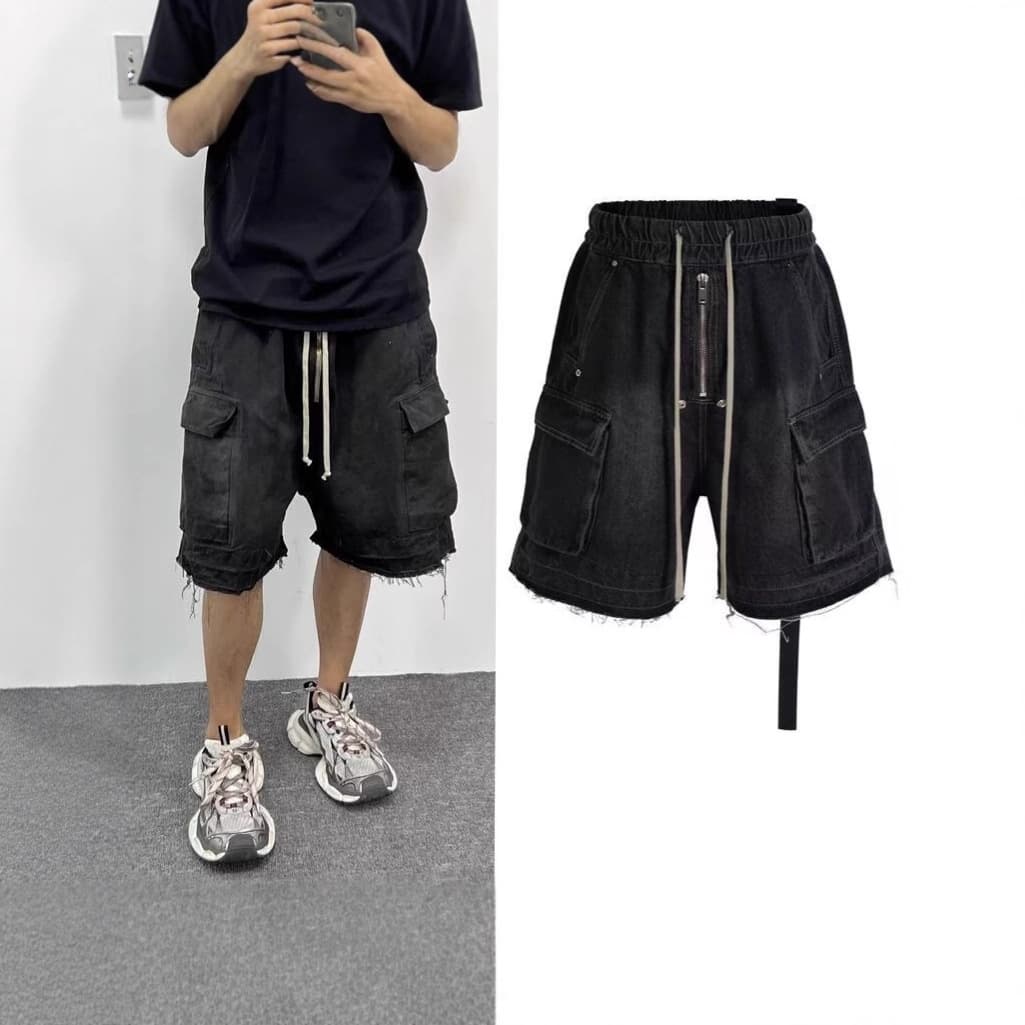 Men's Vintage Workwear Denim Shorts Distressed Raw Hem Multi-Pocket Cargo Design 5-Inch Inseam Retro Streetwear Blue Black S-3XL