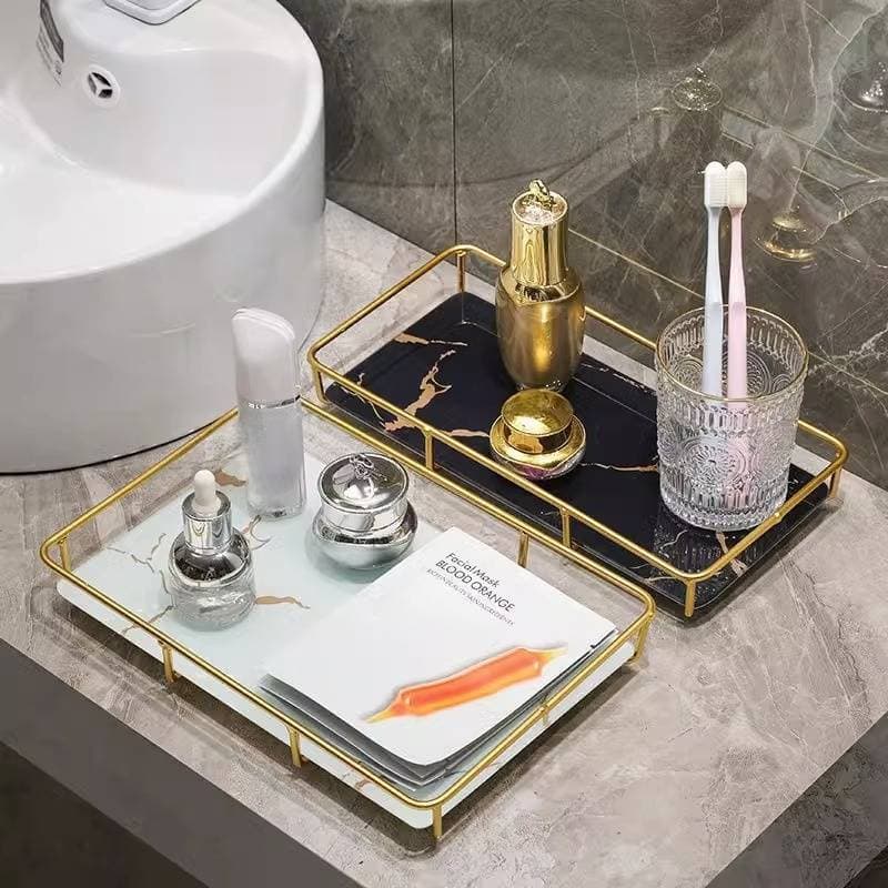 Plateau de toilette élégant pour salle de bain - Organiseur de maquillage moderne à un seul niveau avec touches dorées pour le comptoir et le lavabo (grand/petit, noir/or blanc)