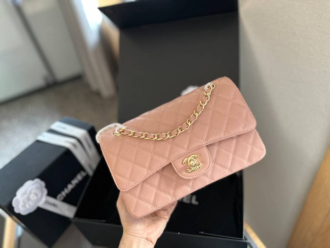 Sac à bandoulière classique en cuir véritable C * H * A * N * E * L, cuir de vache, rabat classique, taille 23 cm, boîte pliable