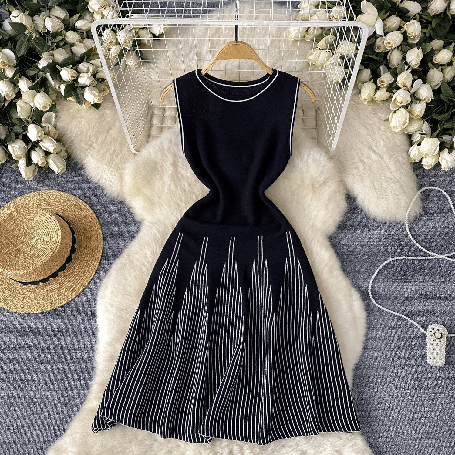 European And American Simple Sleeveless Round Neck Striped Knitted Dress Female Summer Waist Design Niche Fairy Mid Length Skirt