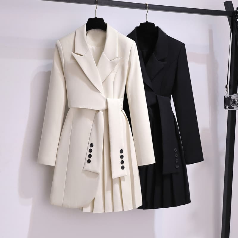 2024 Early Spring New Design Sense British Style Coat Temperament Pleated Tie Strap Waist Covering Belly Fashion Suit Dress