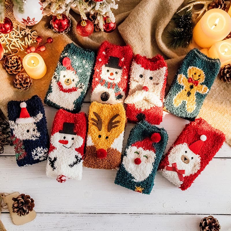 Women's socks thickened coral velvet Christmas socks for women mid-calf floor socks three-dimensional cartoon sleep socks