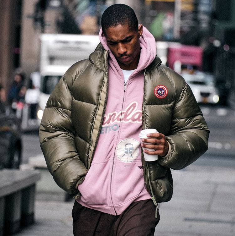 Men's Clothing ​​Gothic Streetwear Reversible Puffer Jacket – Oversized Hooded Zip-Up Coat With Embroidered Detailing (Black/White, S-XL)​​