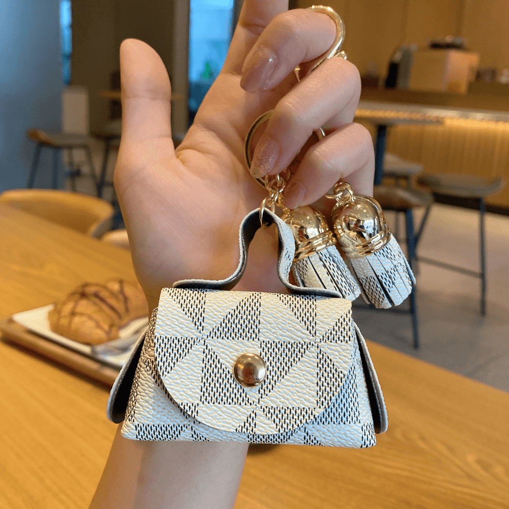 PU Leather Keychain Designer Key Chain Buckle lovers Car Handmade tassel change purse Keychains Men Women Bag Pendant Accessories wholesale
