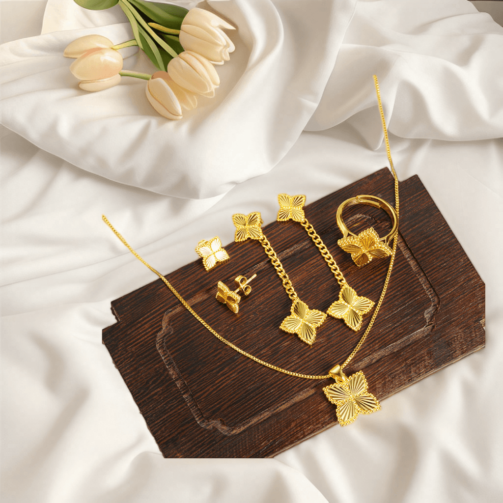 Jewelry Set Sweet Classic Style Commute Titanium Steel Gold Plated Pendant Necklace