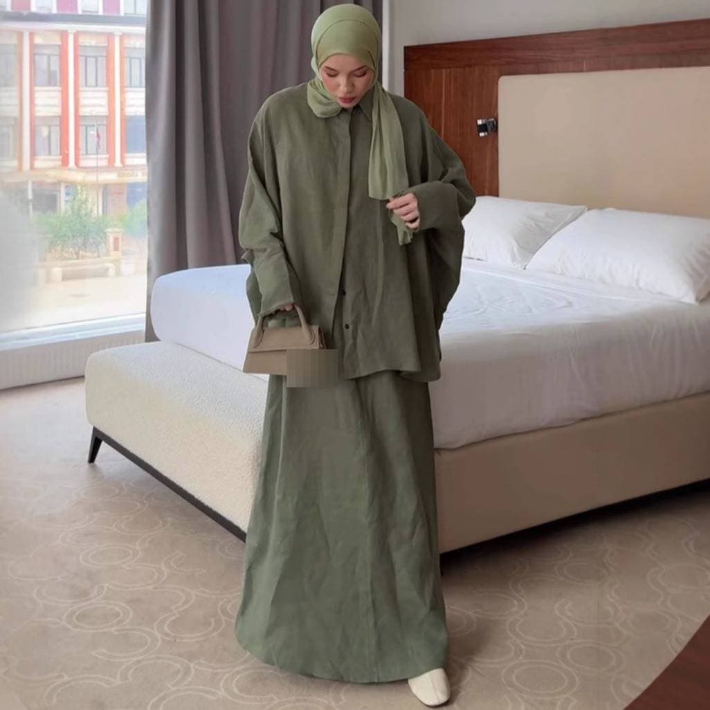 Women's Oversized Lapel Shirt Dress Set – Long Sleeve Button-Down Tunic & Maxi Skirt (XS-XXXL, Poly-Spandex Blend)