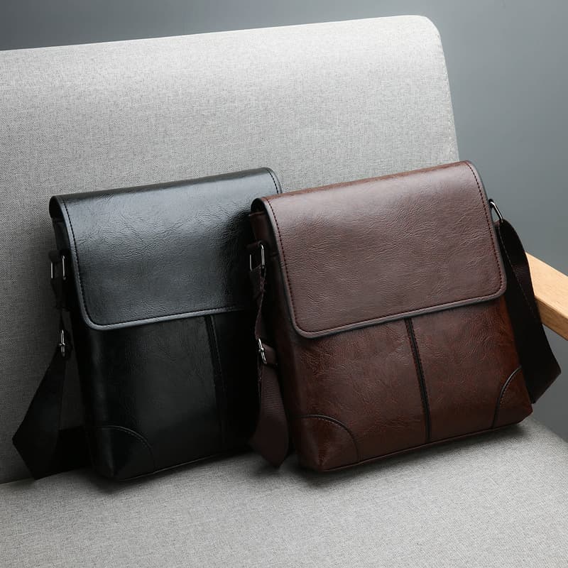 No mark model spot long term sale of large quantities of Men's Crossbody Bags