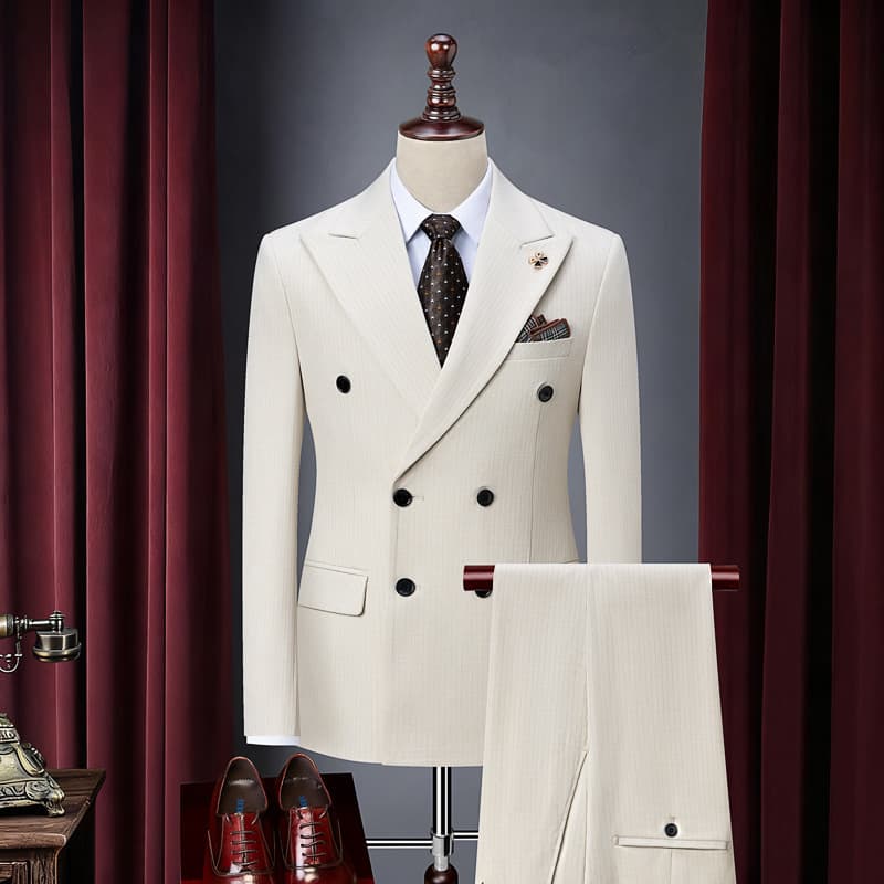 Men's Crisp Striped Peak Lapel Double Breasted Three Piece Suit Upgraded Quality For Commuting Annual Meetings Hosting CEO Roles