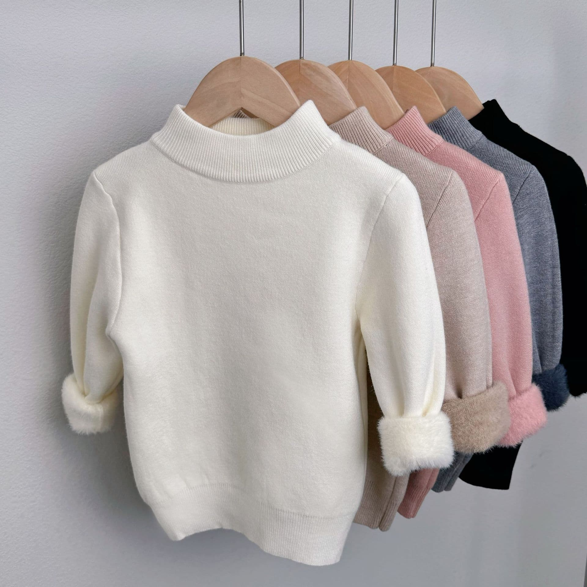 ​​"Cozy Plush Sweater For Kids – Warm Winter & Autumn Layering Essential With Soft Fleece Lining"​​