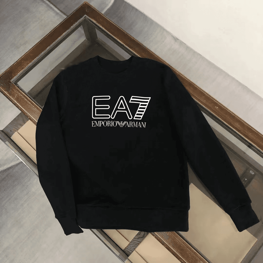 Pull en coton à épaules tombantes et col rond contemporain