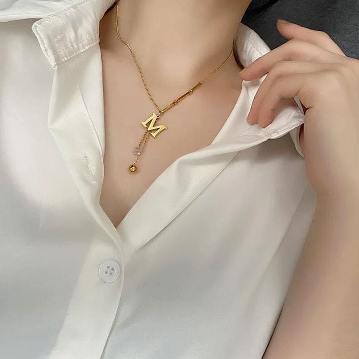 Letter pendant titanium steel necklace women's light luxury niche design clavicle necklace ins trendy hip hop accessories