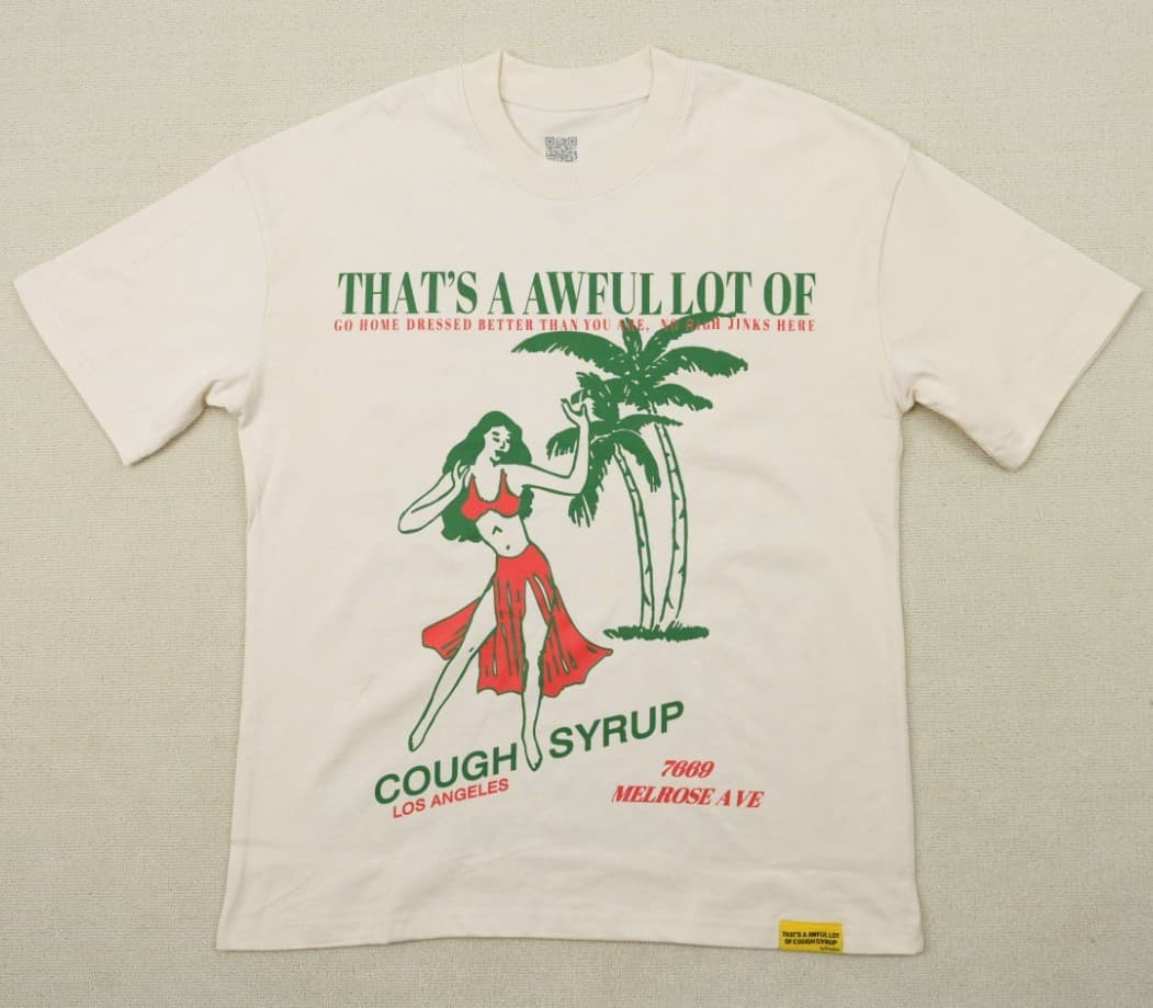 C'EST UNE QUANTITÉ ÉNORME DE SIROP CONTRE LA TOUX. C'est une marque tendance transfrontalière établie de longue date pour les t-shirts à manches