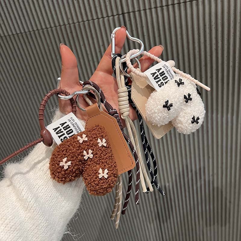 Breloques de sac en laine d'agneau, pendentif Love, nœud en peluche, cordon, bracelet d'escalade, porte-clés, pendentif de sac