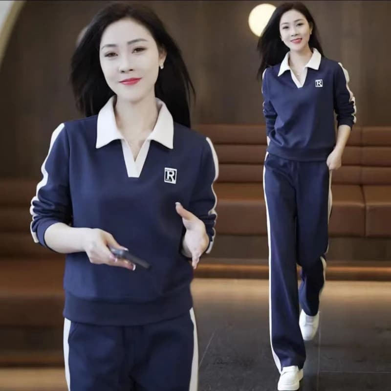 "Trendy Women's Casual Two-Piece Set – Streetwear Jogger & Cropped Hoodie