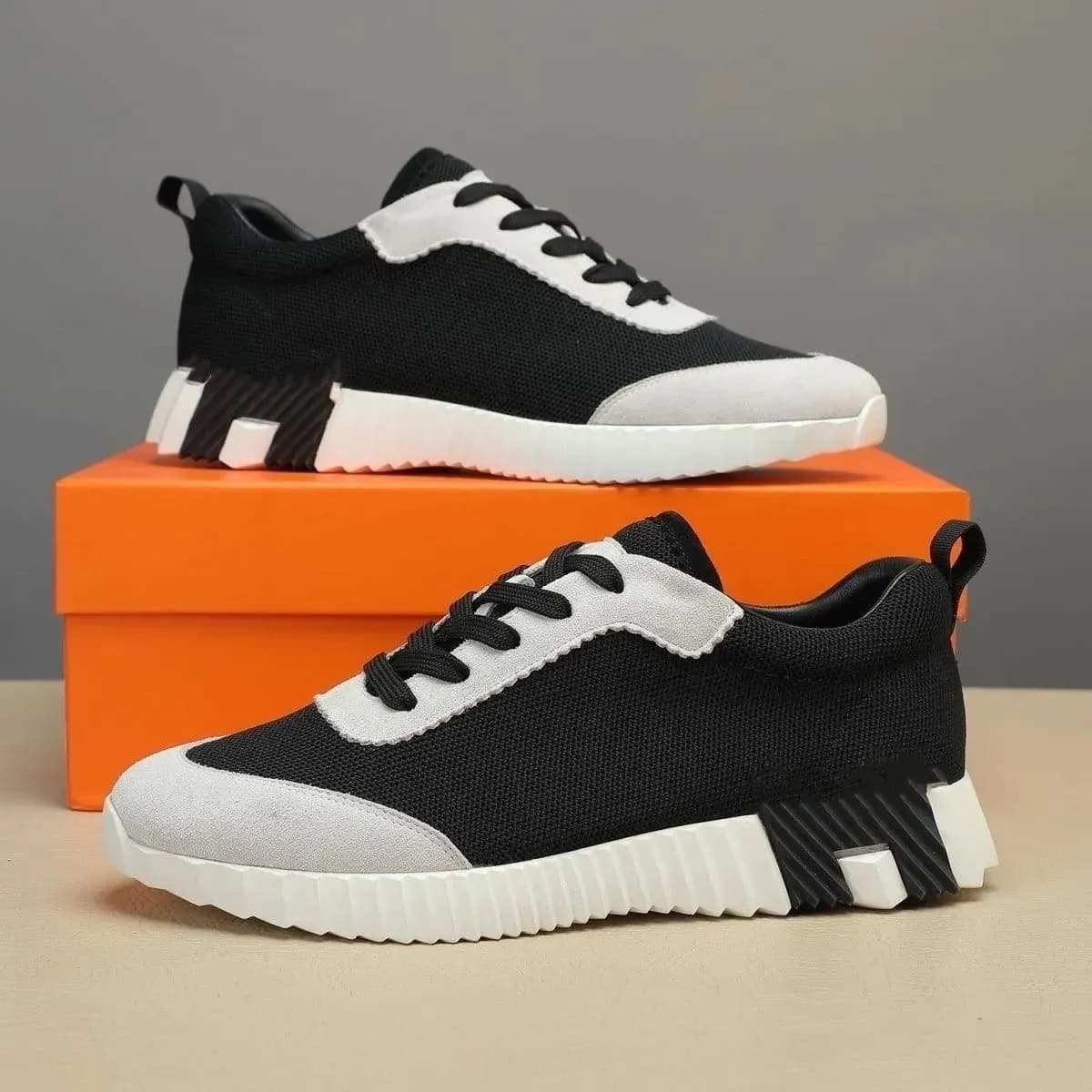 Baskets montantes de marque H pour homme, style décontracté, en cuir et mesh, à lacets, style running.
