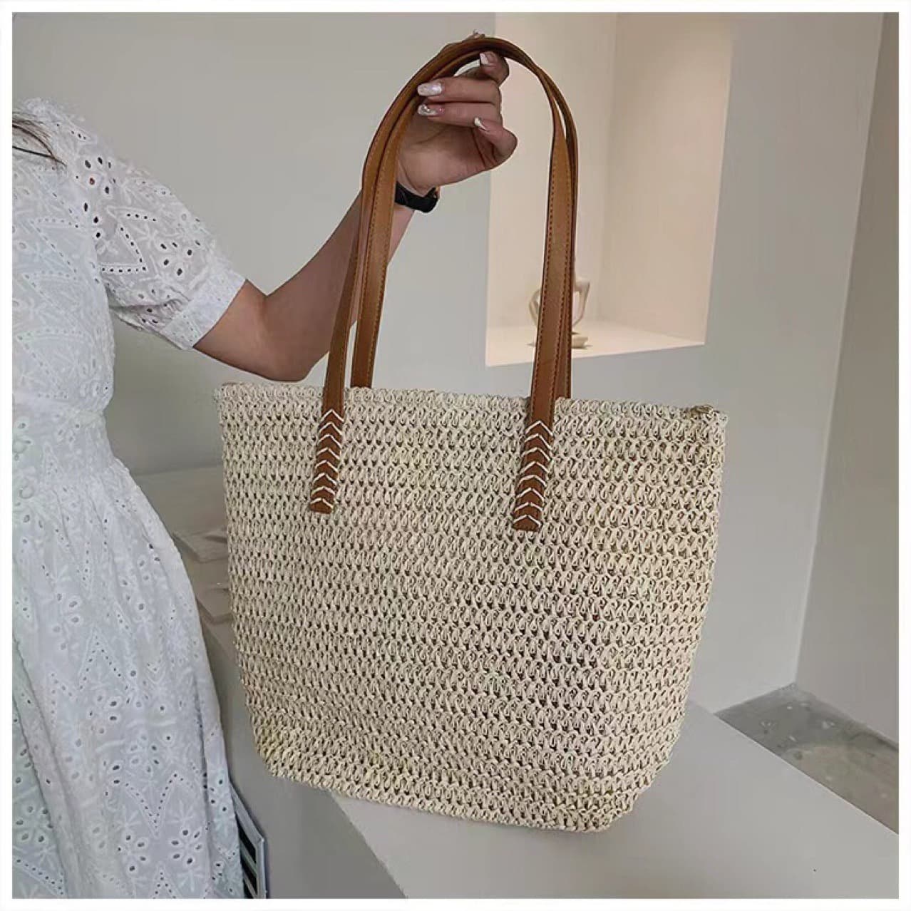 Large Capacity Straw Bag Women New Style Commuter Shoulder Bag Seaside Beach Woven Tote Bag